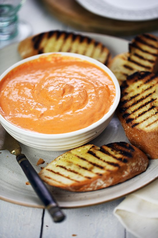 Roasted red pepper and feta dip