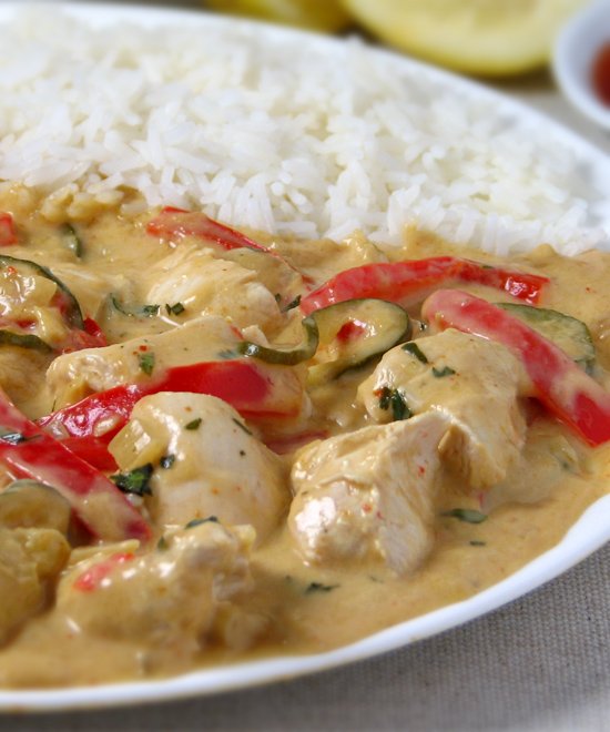 Thai red chicken curry